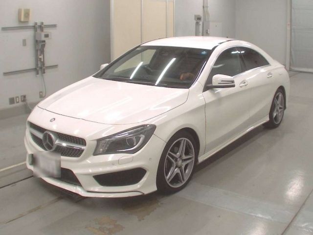 10074 Mercedes benz Cla class 117342 2015 г. (CAA Tokyo)